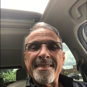 Meet your Posher, Angelo